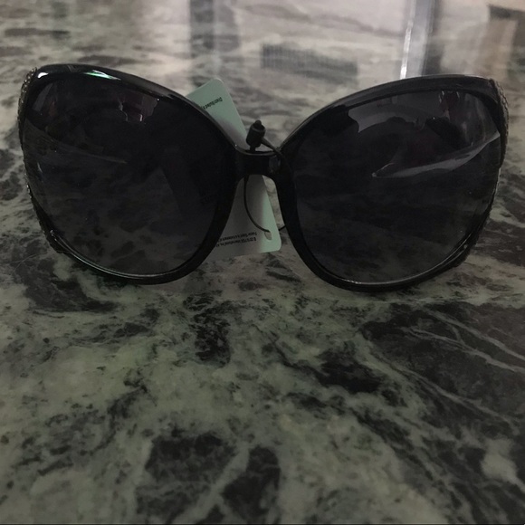 Foster Grant Open side frame Sunglasses - Picture 2 of 5